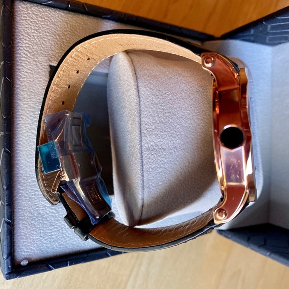 Extremely Rare - Brand New Swiss Quartz 42mm.